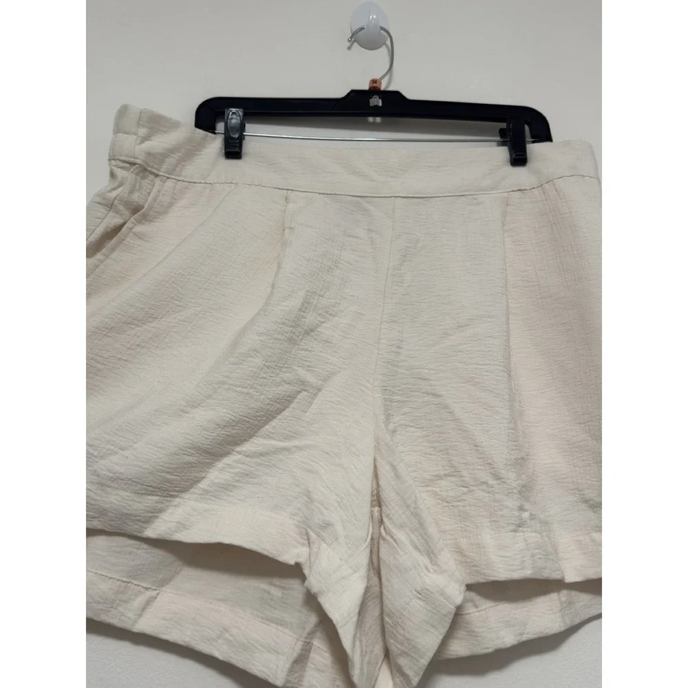 NEW A New Day High-Rise Modern Gauze Shorts Cream Size XXL - Picture 6 of 11